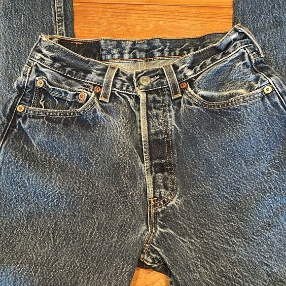 Vintage Levi’s 501 Jeans USA for Women 27 - Picture 3 of 11